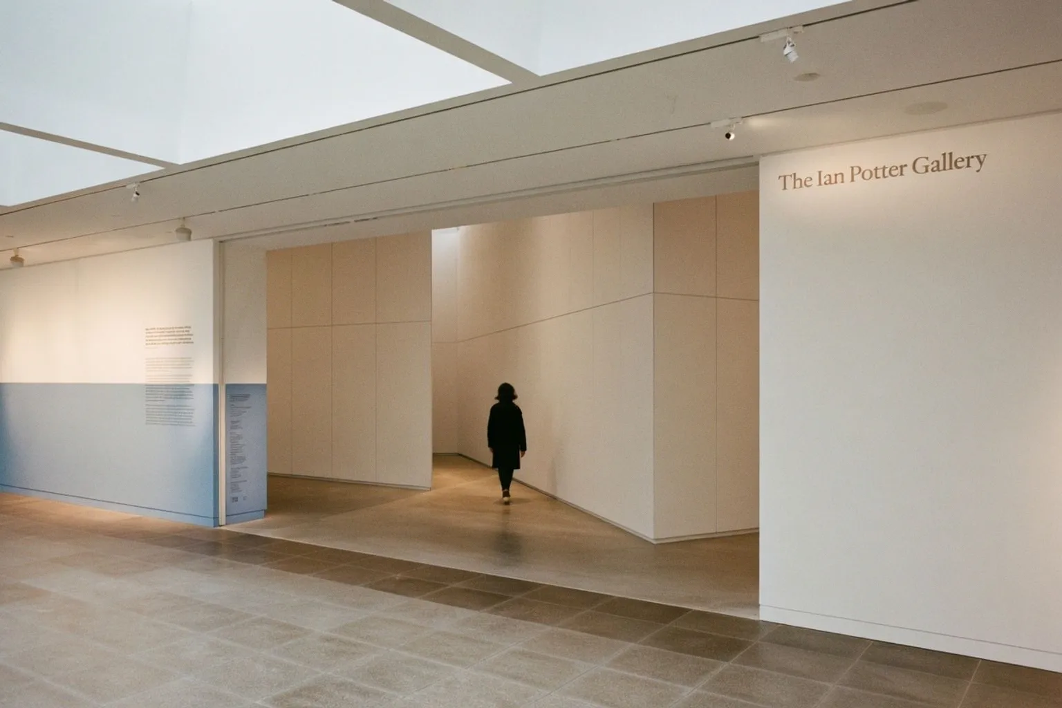 Architektur als Dialog: Belqis Youssofzay über die Inszenierung von Harry Seidlers Modernismus