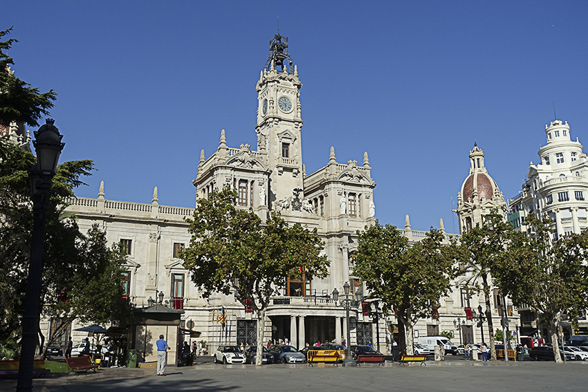 Rathaus Valencia, die lebendige Stadt am Mittelmeer